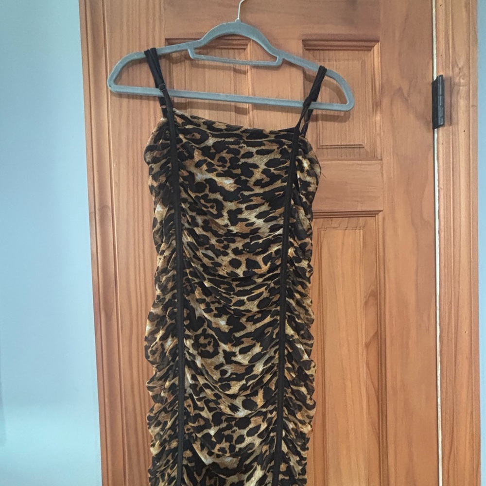 Leopard Print Mini Dress - Picture 4 of 6